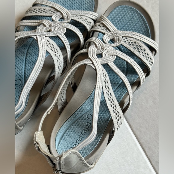 BARETRAPS WOMENS SOLAURA OPEN TOE STRAPPY SANDALS. EXCELLENT CONDITION! - Picture 3 of 13